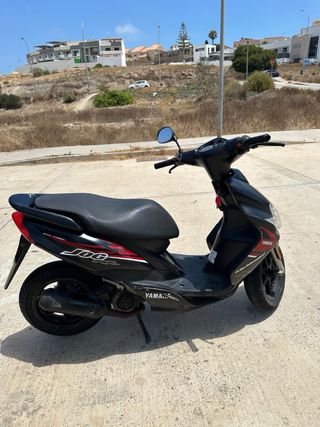 Yamaha Jog RR - Scooter