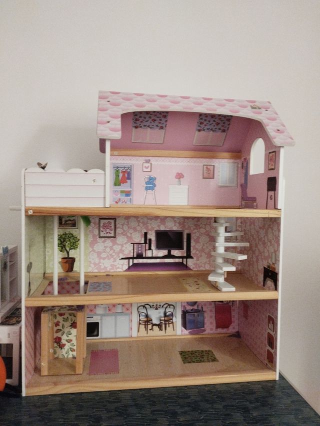 Casita muñecas 3 pisos