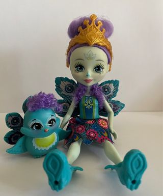 Enchantimals: Muñeca y pavo real