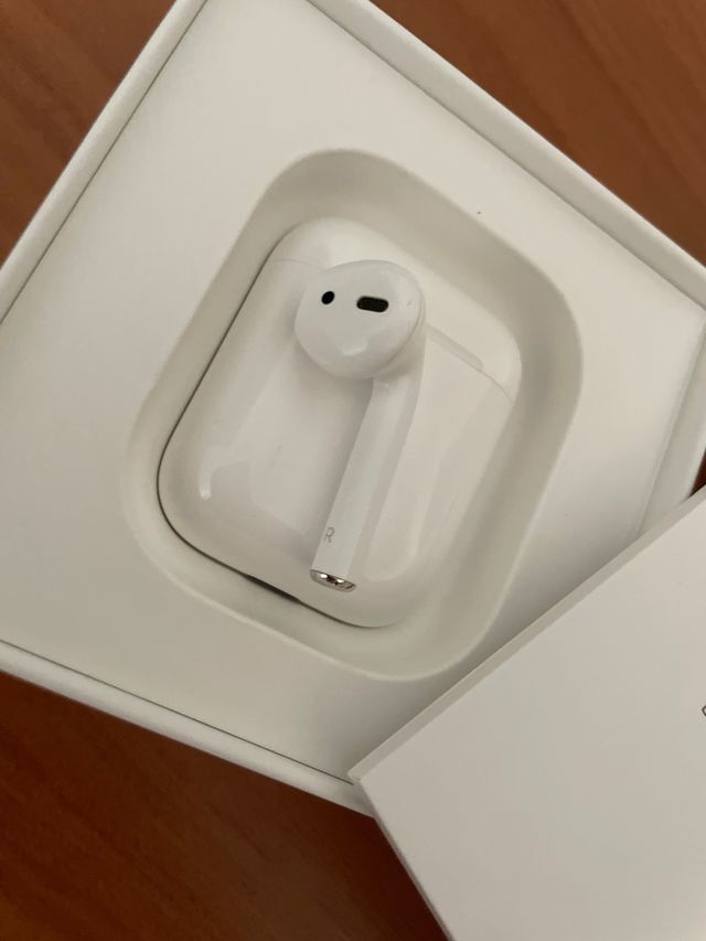 Apple AirPods (Blanco) - Auriculares