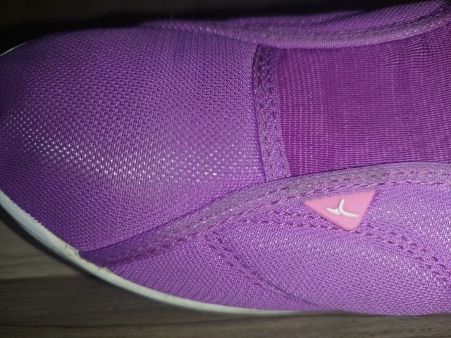 Scarpe Domyos, numero 35, Lilla e Rosa.