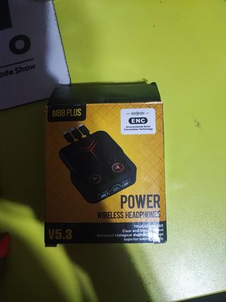 M88 PLUS Cuffie Bluetooth con Powerbank