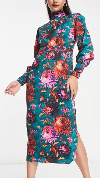 Vestido midi floral cuello alto estilo japones 