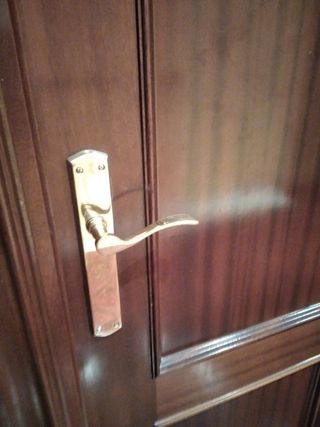 5 Puertas sapelly macizas