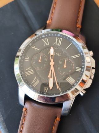FOSSIL FS4813 – Estilo clásico, correa cuero