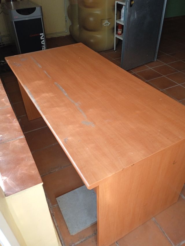 Mesa oficina madera marrón