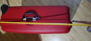 Maleta Samsonite roja - 77cm