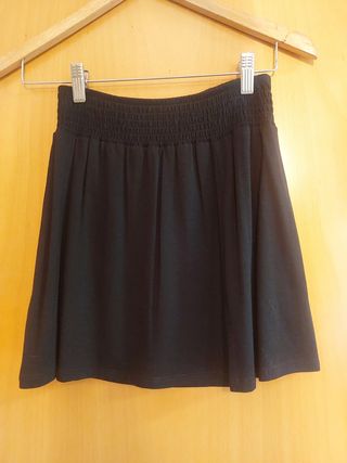 Falda negra