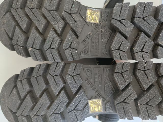 Botas Bimba y Lola - Marrón-Negras