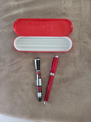 Estuche Coca-Cola vintage con bolígrafos