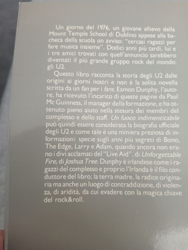 Libro U2: Un fuoco indimenticabile