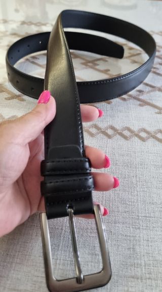 Cinturón cuero genuino negro hebilla plata