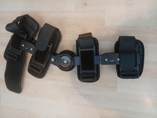 Ortesi ginocchio regolabile