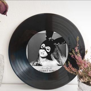 Vinile Decorativo Ariana Grande dangerous woman