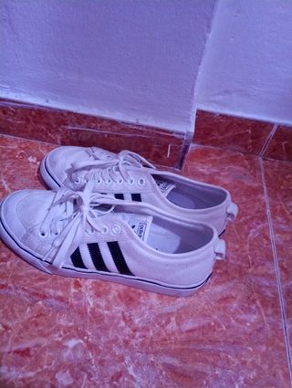 Zapatillas Adidas blancas