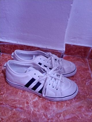 Zapatillas Adidas blancas