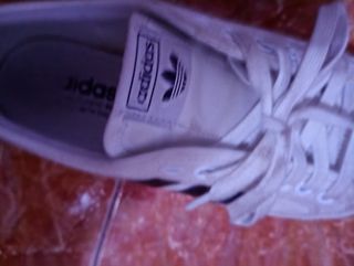 Zapatillas Adidas blancas