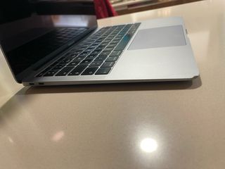 MacBook Air 13" Retina (2019) - 256GB
