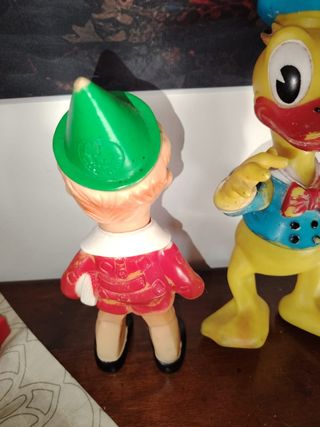 Vintage Pinocchio & Paperino Figurine
