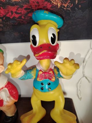 Vintage Pinocchio & Paperino Figurine