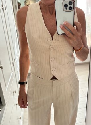 Traje Mango beige rayas diplomáticas talla S