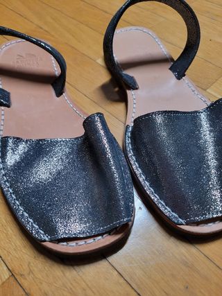 Avarcas Menorca negras c/plata 39