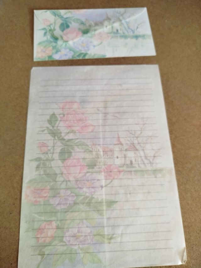 Carta profumata con busta