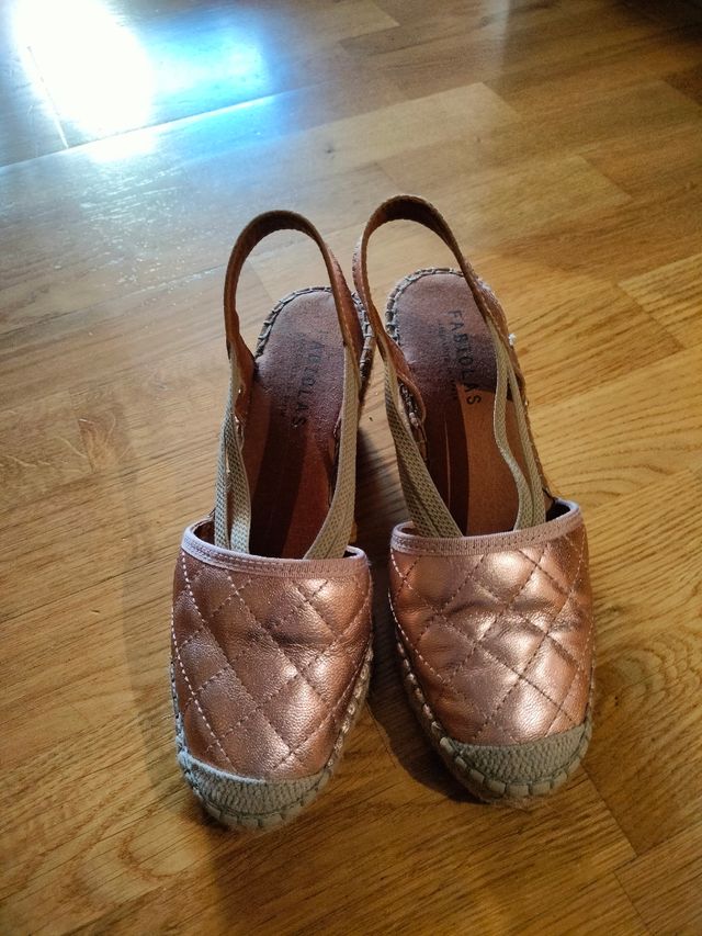 Alpargatas Fabiolas rosa metalizado 37