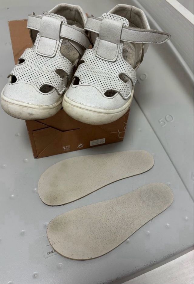 Sandalias Piruflex, talla 25