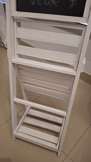 Estantería de madera 80 x 27 cm
