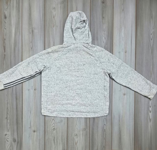 sudadera Adidas gris jaspeada