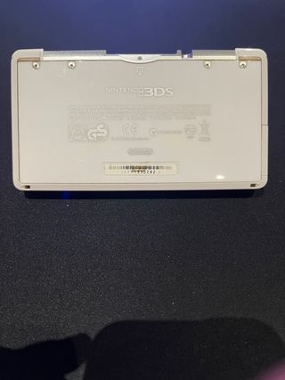 Nintendo 3DS bianco + 8 giochi