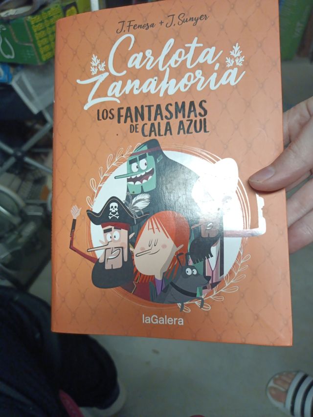 Carlota Zanahoria 1. Los fantasmas de Cala Azul