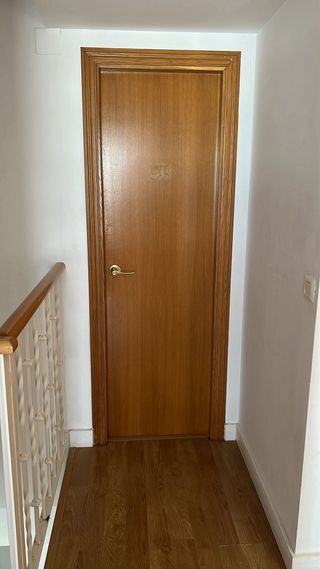 7 Puertas Madera - Interior