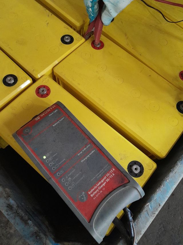 Baterias solares 12 V 70 Ah