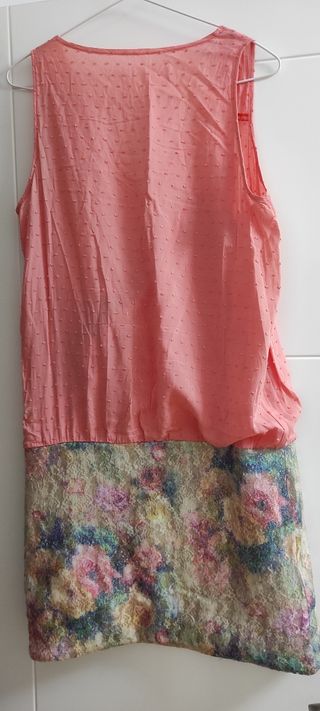 Vestido corto coral efecto dos piezas