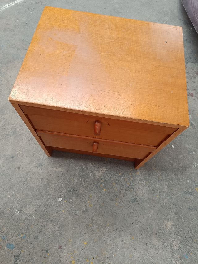 Mesilla de noche 2 cajones madera