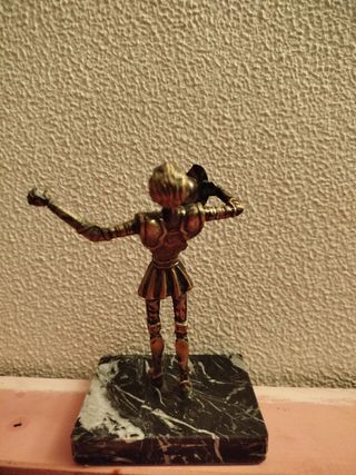 Figura Don Quijote bronce y mármol
