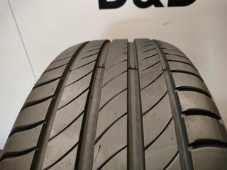 Neumático de ocasión 215/55R17 94V 