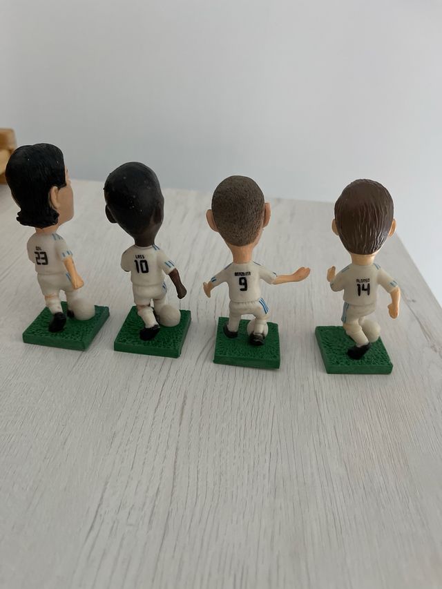 Figuritas Real Madrid: 8 jugadores