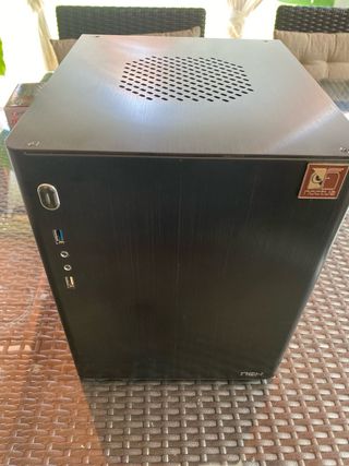 PC AMD FX-8350 8GB RAM grafica nvidia GTX950 2gb