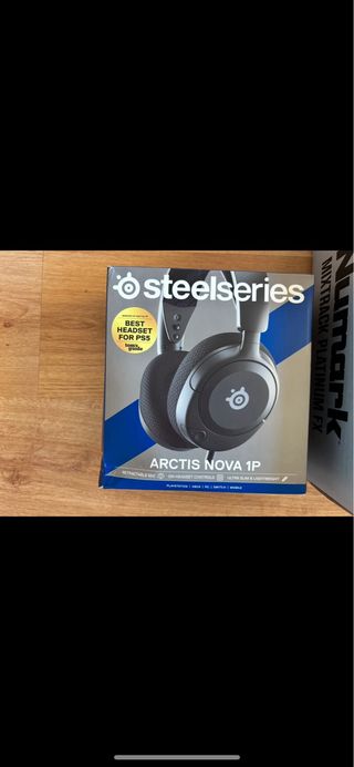 Pack DJ Numark MixTrack Platinum FX + PreSonus Eri