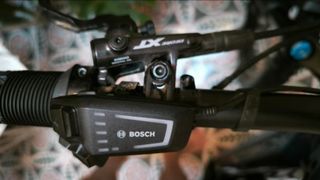 Bicicleta eléctrica Cube Stereo Hybrid