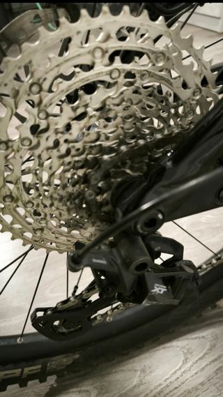 Bicicleta eléctrica Cube Stereo Hybrid