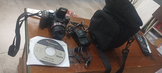 Lumix FZ100 - Cámara digital