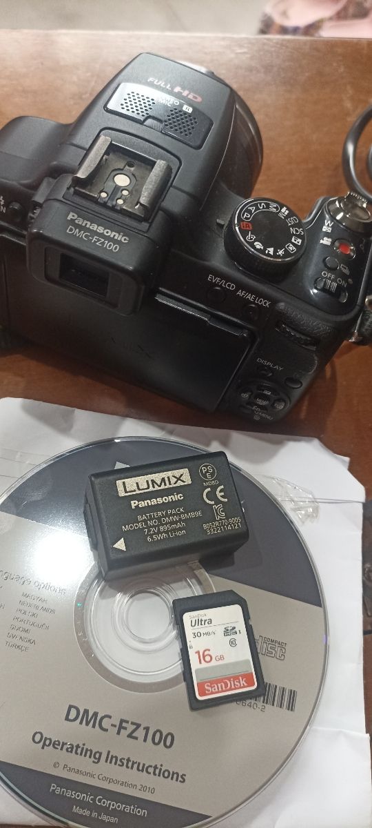 Lumix FZ100 - Cámara digital