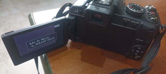 Lumix FZ100 - Cámara digital