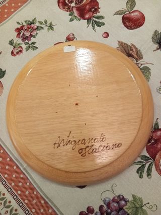 Piatto legno vintage dipinto a mano fiori