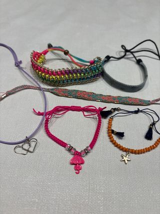 Pulseras multicolor