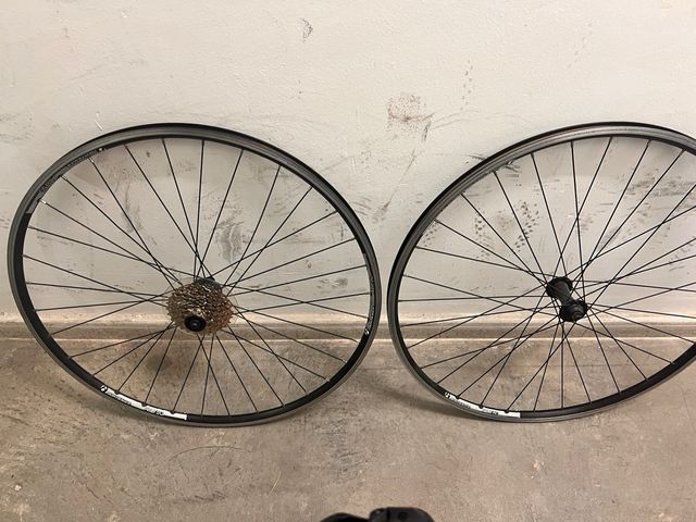 Ruedas Carretera Bontrager AT-650